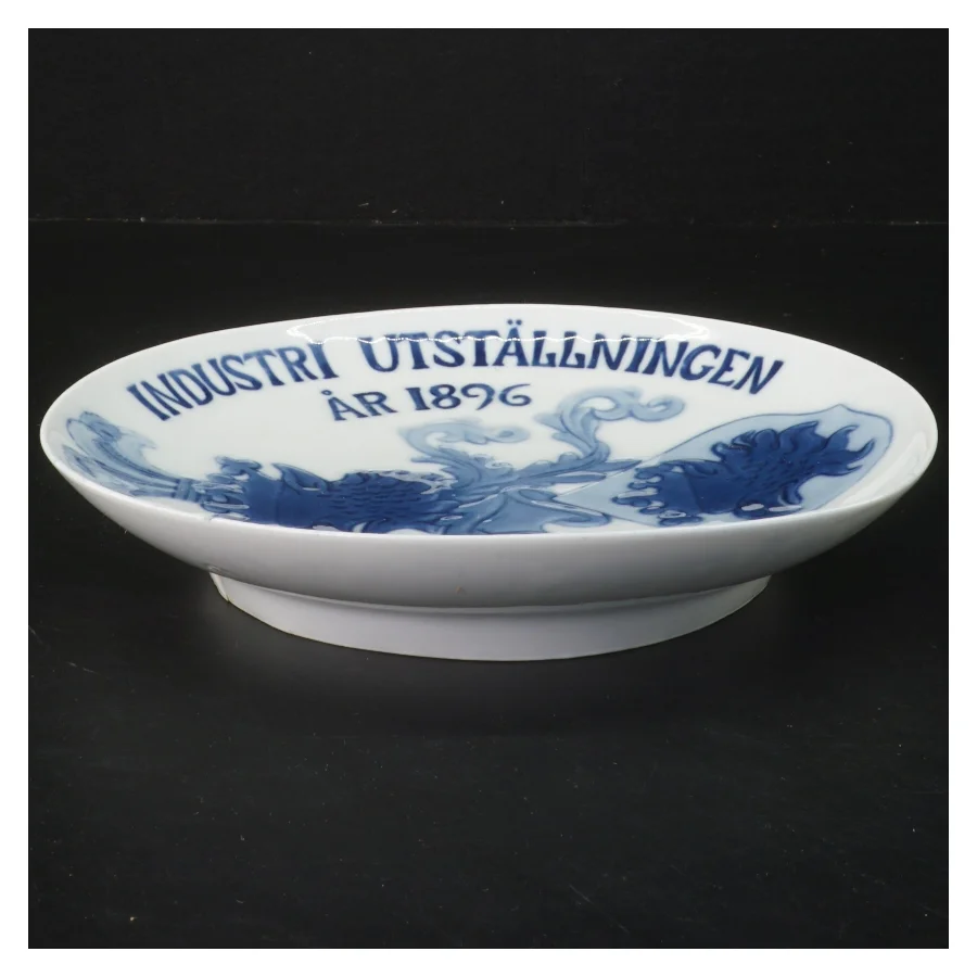 Industrivare tallerken fra 1896 fra Bing Og Grøndal (str. Ø 21 cm)