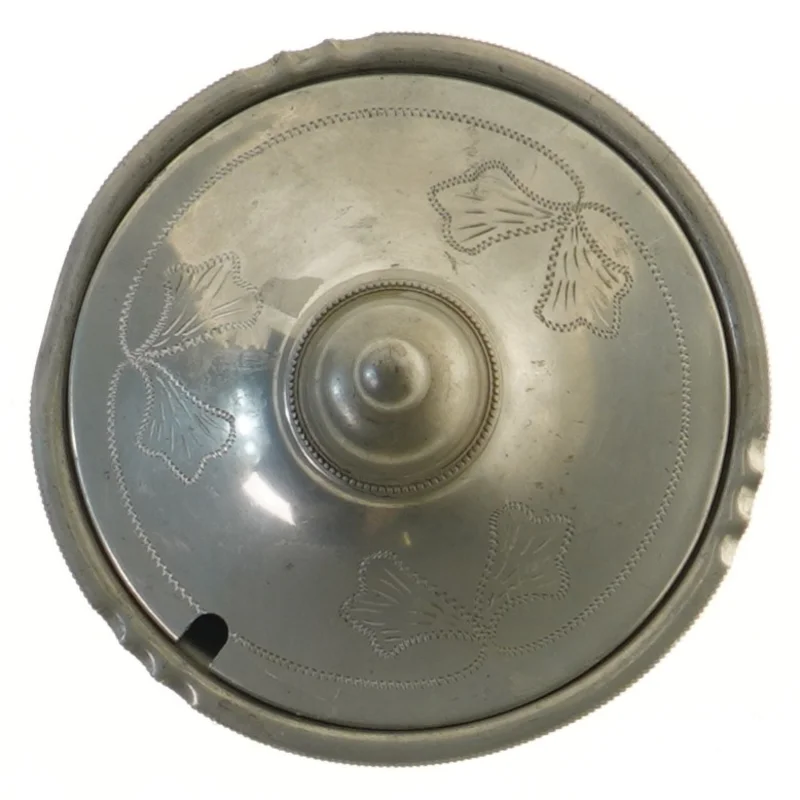 Svensk Tenn skål med låg (str. Ø 14x10 cm)