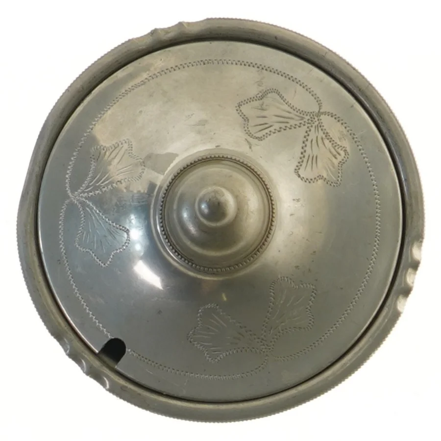 Svensk Tenn skål med låg (str. Ø 14x10 cm)