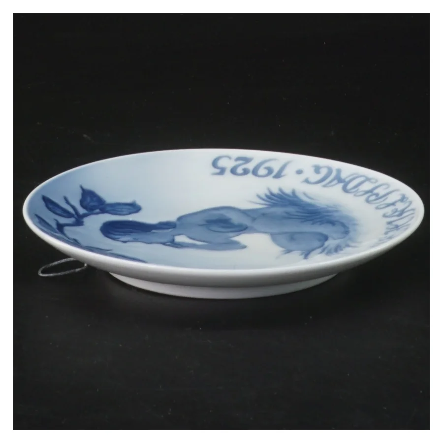 Dekorativ tallerken med motiv fra Royal Copenhagen (str. Ø 13 cm)