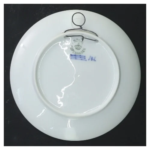 Børnehjælpsdag 1913 porcelænstallerken fra Royal Copenhagen (str. Ø 12,5 cm)