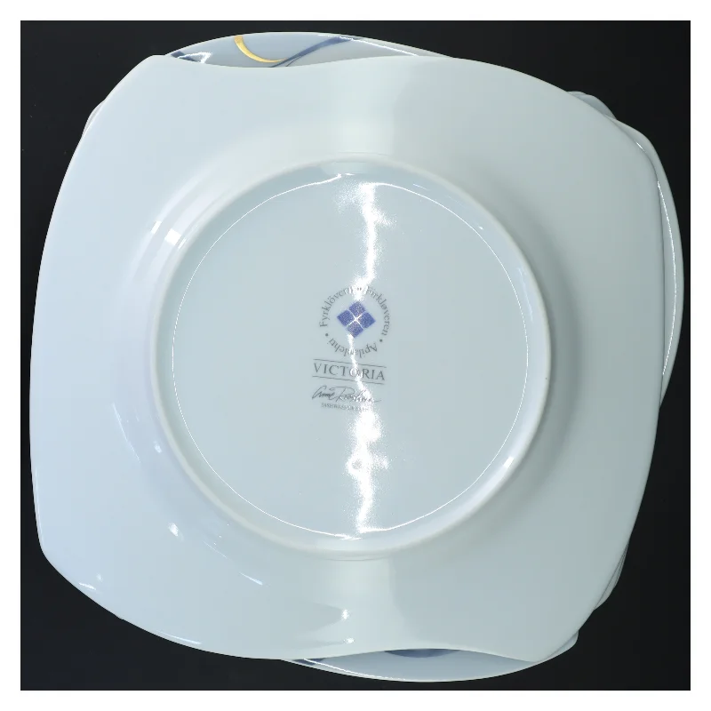 6 tallerkner fra Fyrklöveren Victoria (str. 6 stk 26x26 cm)