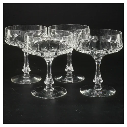 Champagneglas sæt (str. 4 stk Ø 9 cm længde 12 cm)