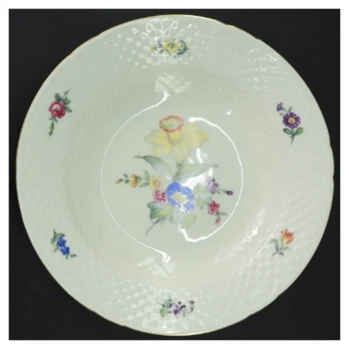 B&G Saksisk blomst dyb tallerken (str. 24,5x4 cm)