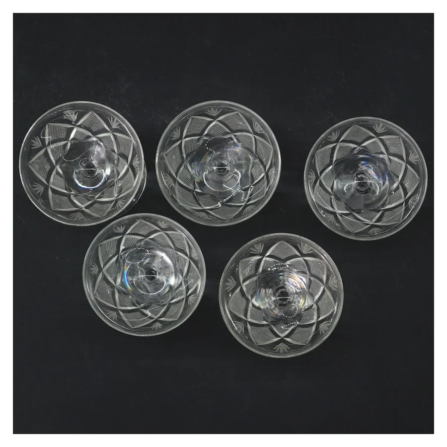 Wien Antik Krystalglas sæt 5 stk (str. 6 stk Ø 5,5 cm længde 8,5 cm)