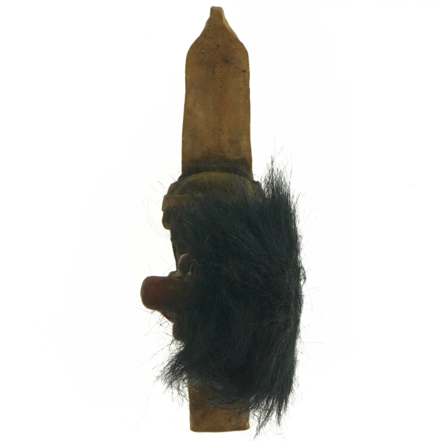 Fosse-Troll på ski figur fra Fosse-troll (str. 19x10 cm)