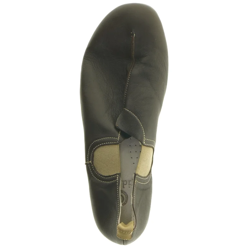 Gidigio sko med elastik nye (str. 38)