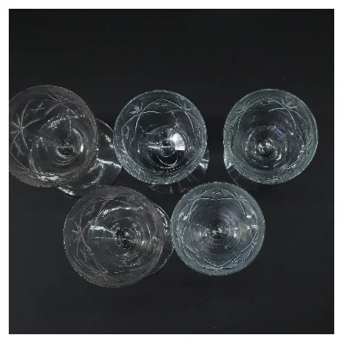 Ulla vinglas sæt (str. 5 stk Ø 7,5 cm længde 17 cm)