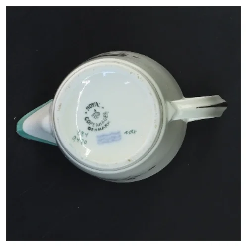 Porcelæns flødekande Hjertegræs, Royal Copenhagen (str. 10 cm) fra Royal Copenhagen