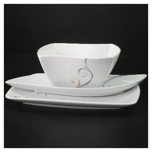 Fyrklöveren Victoria serveringsdele (str. 16 og 29 og 25 cm)