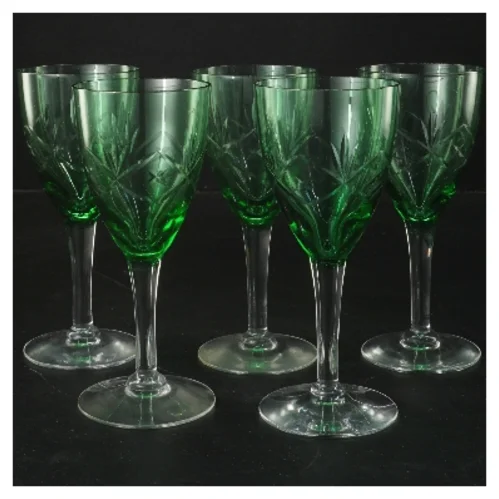 Grønne Ulla glas med mønster (str. 5 stk Ø 6,5 cm længde 15 cm)