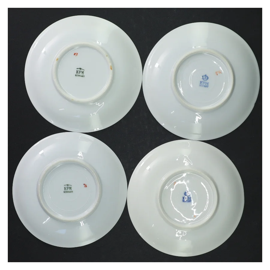 KPM porcelæn kaffestel fra KPM (str. Ø. 12,5 cm. h 6 cm. ø. 6,5 cm)