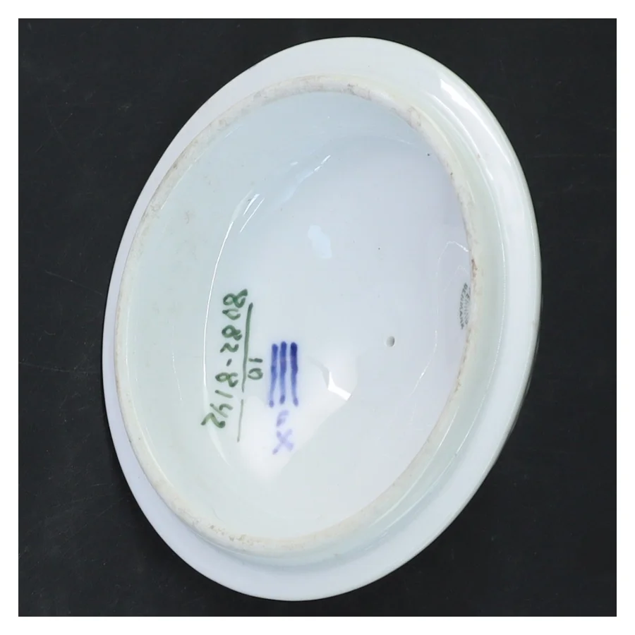 Royal Copenhagen blå blomst låg (str. 12x6 cm)