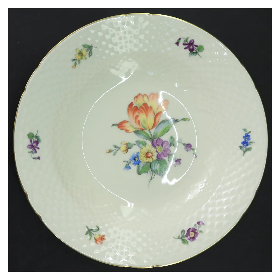 B&G Saksisk blomst dyb tallerken (str. Ø 24,5x4 cm)