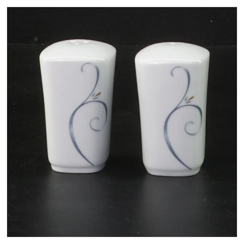 Salt- og peberbøsser fra Fyrklöveren Victoria (str. 7,5 cm)