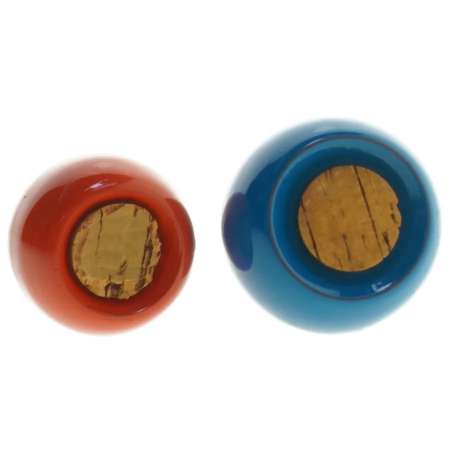 Keramiske salt- og peberbøsser (str. 10 og 8 cm)