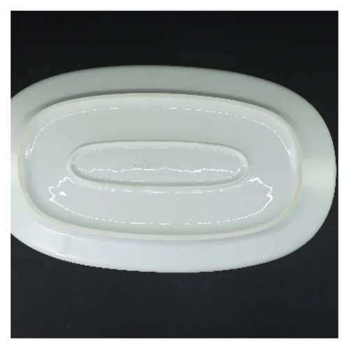 Hvidt serveringsfad (str. 39,5x23,5 cm)