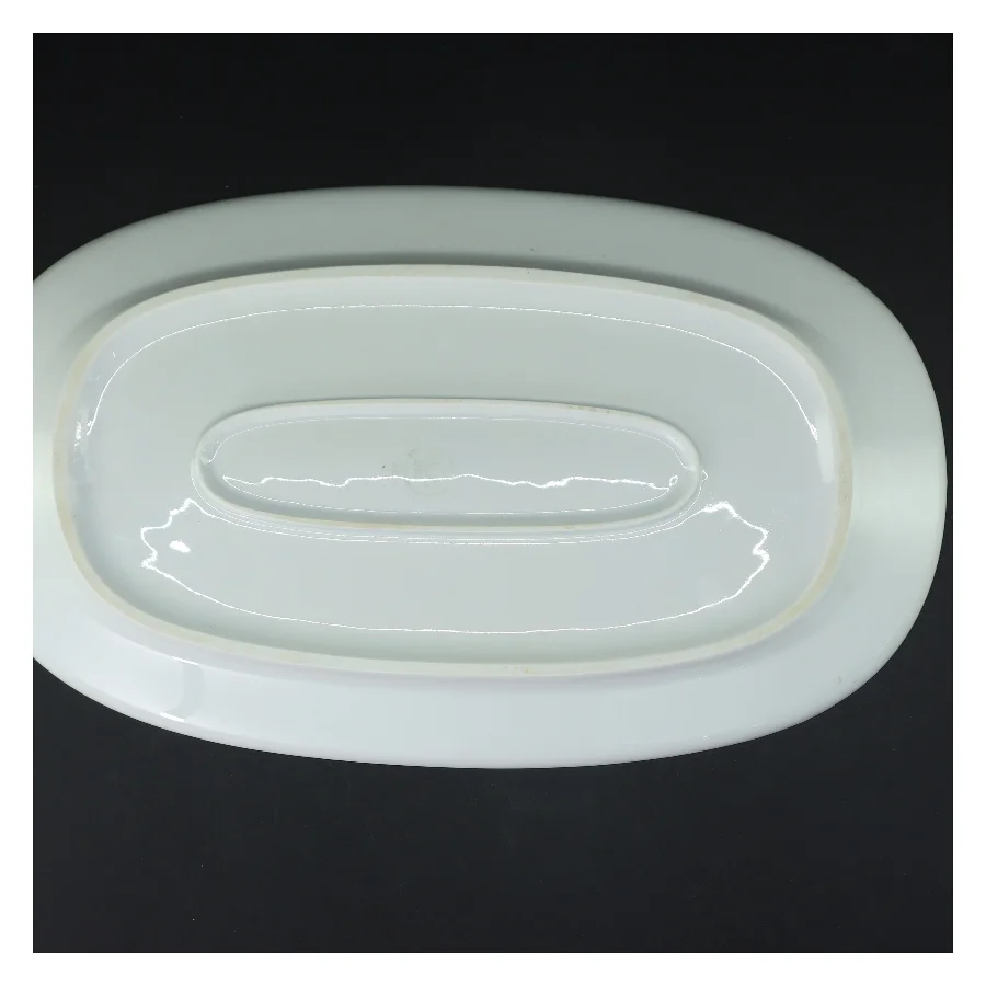 Hvidt serveringsfad (str. 39,5x23,5 cm)