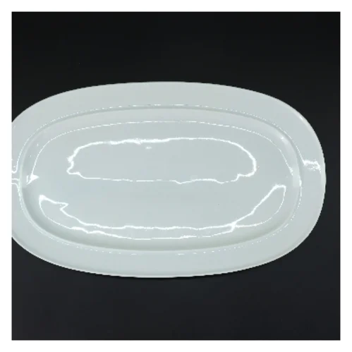 Hvidt serveringsfad (str. 39,5x23,5 cm)