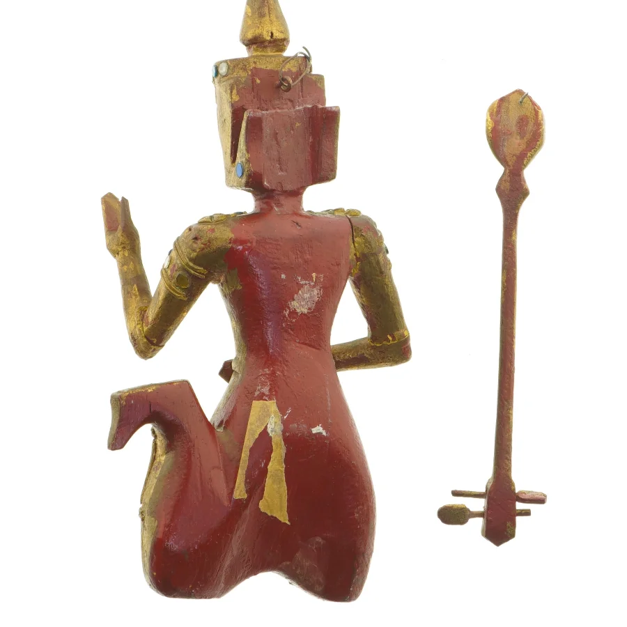 Håndmalet træfigur