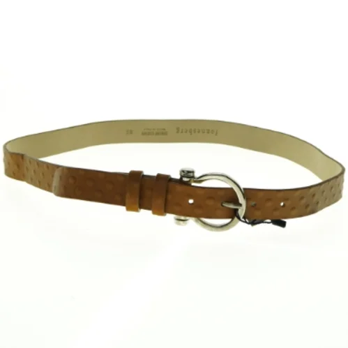 Læderbælte fra Fonnesberg (str. 106 cm)