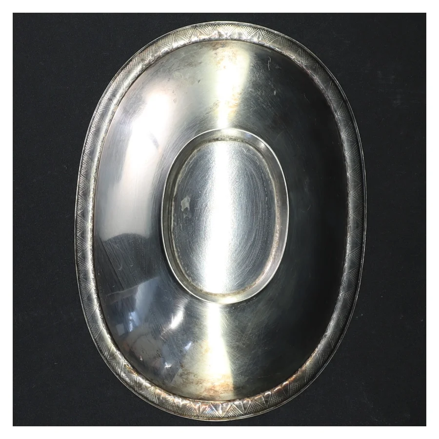  metalbakke i sølvplet (str. 18,5 x 14 cm)