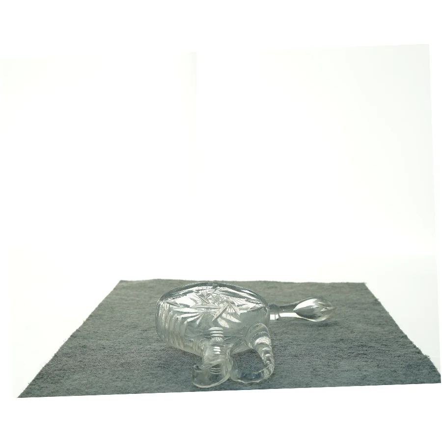  Karaffel i krystal (str. 22 x 8 x 13 cm)