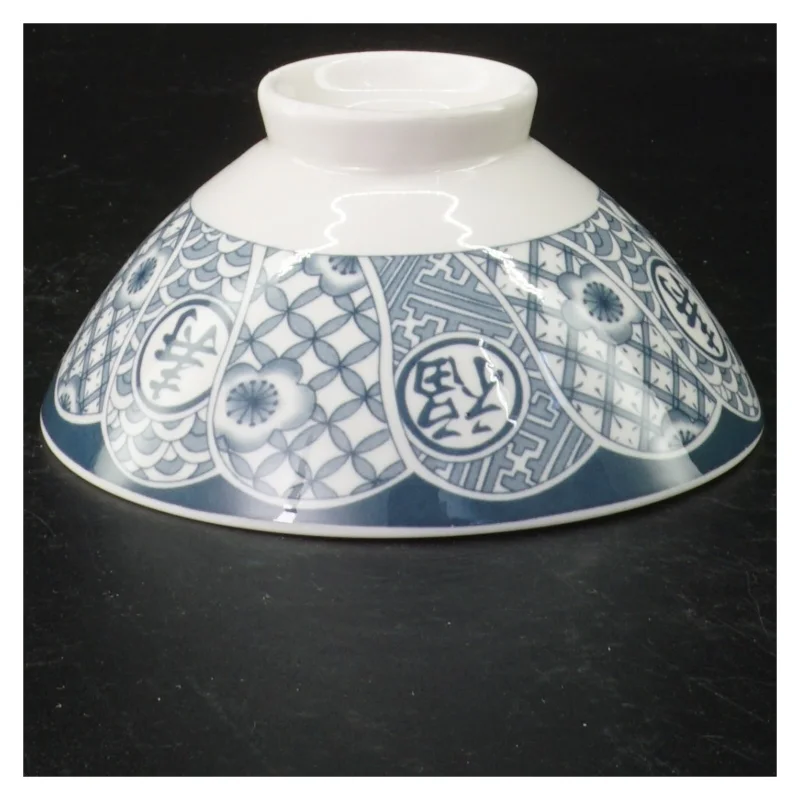 2 skåle porcelæn med blåt mønster (str. Ø 12 cm)