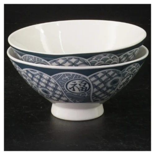 2 skåle porcelæn med blåt mønster (str. Ø 12 cm)