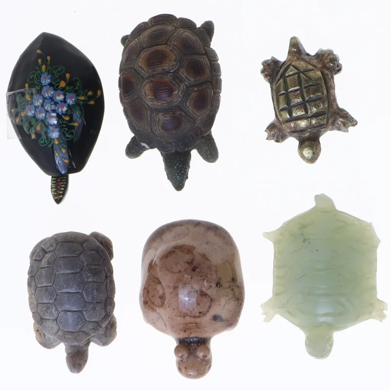 Miniature skulpturer af skildpadder (str. 5,5 cm. - 4 cm)