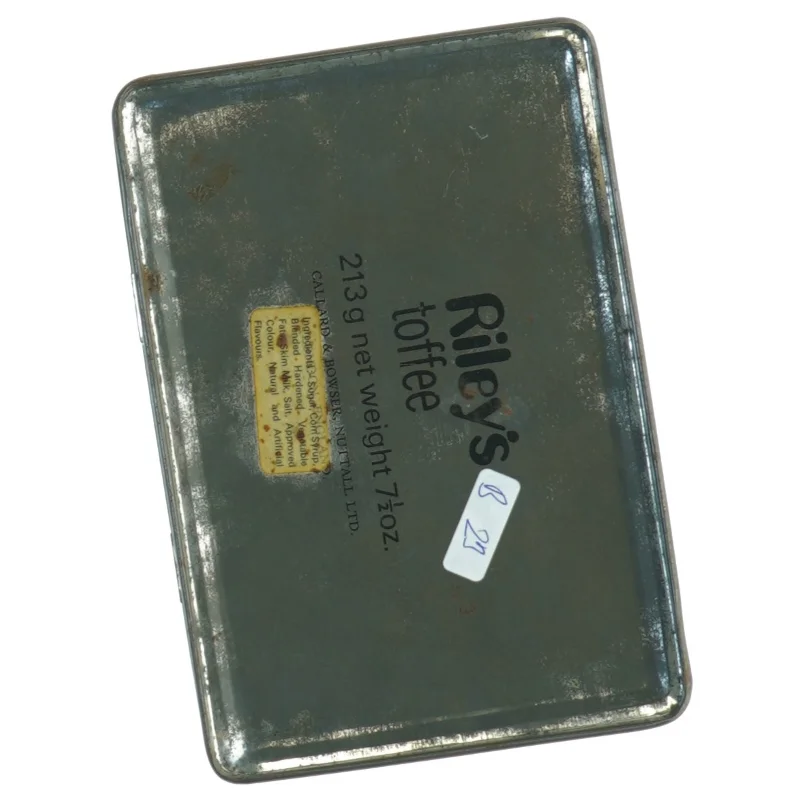 Dekoteret metal æske (str. 17 x 12 x 5 cm)