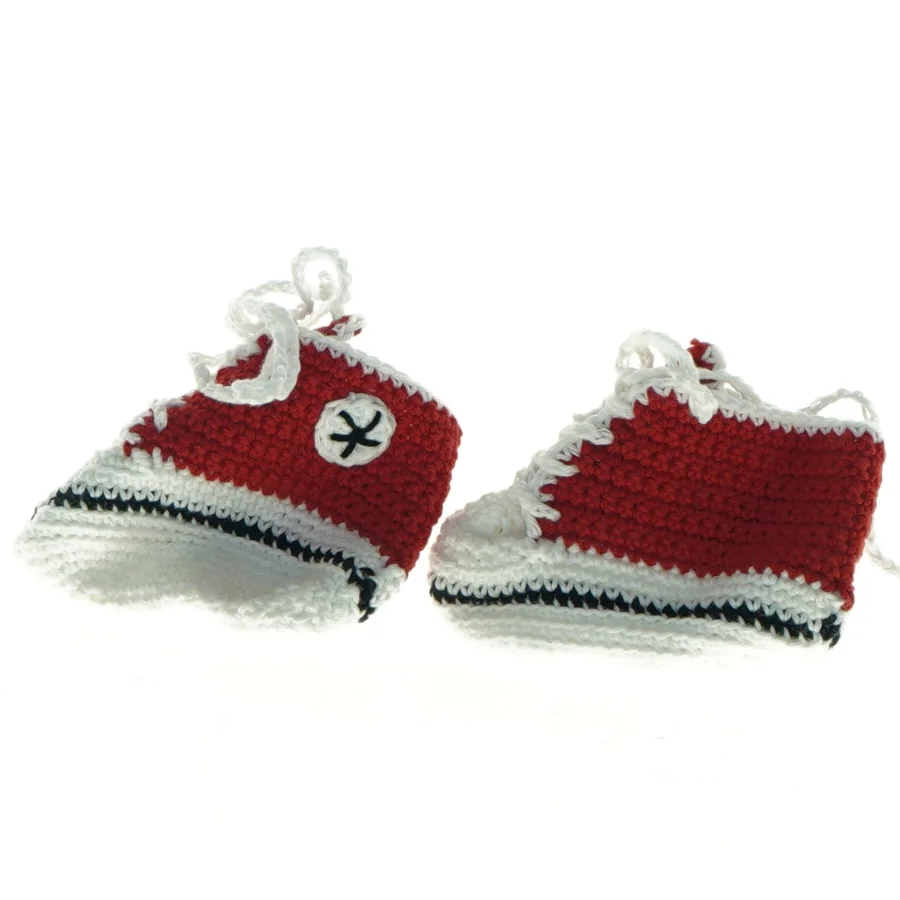 Hæklede babyfutter (str. Udvendig sål 9 cm)