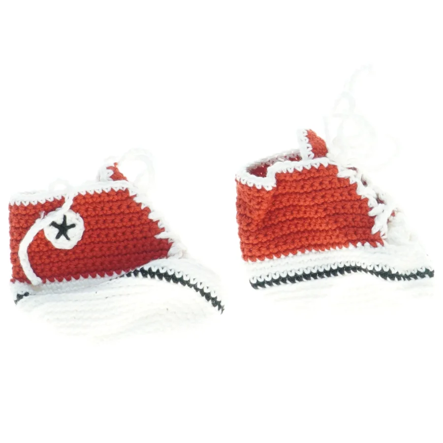 Hæklede babyfutter (str. Udvendig sål 9 cm)