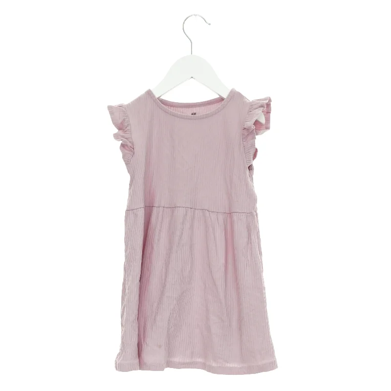 Kjole fra H&M (str. 104 cm)