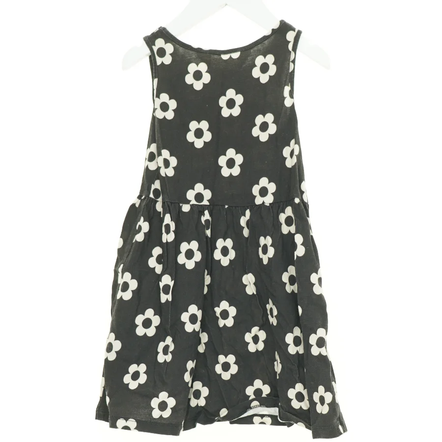 Kjole fra H&M (str. 104 cm)