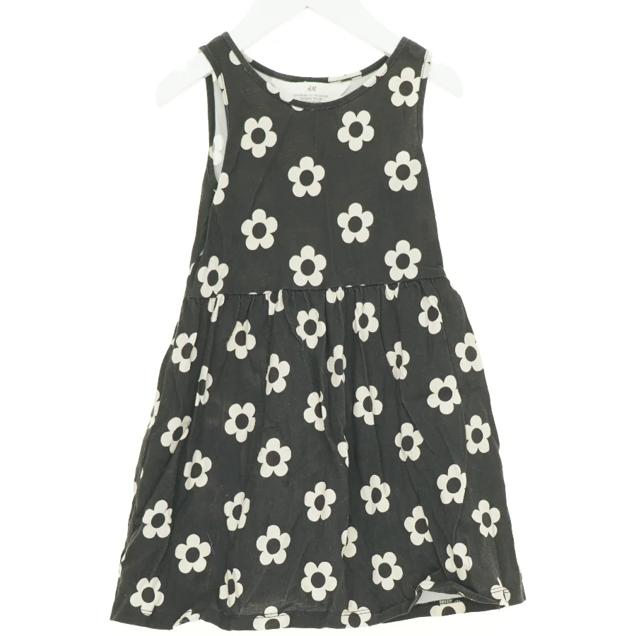 Kjole fra H&M (str. 104 cm)