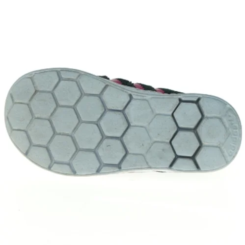  Superstar børnesko fra Adidas (str. 25)