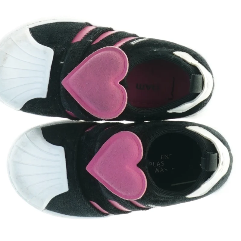  Superstar børnesko fra Adidas (str. 25)