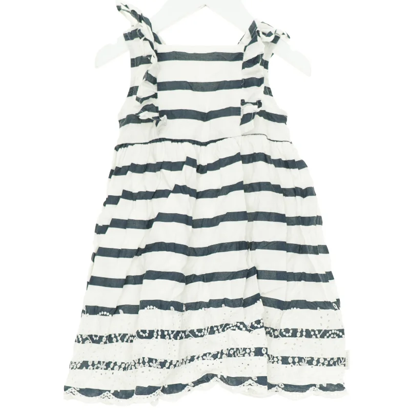 Kjole fra Creamie (str. 86 cm)