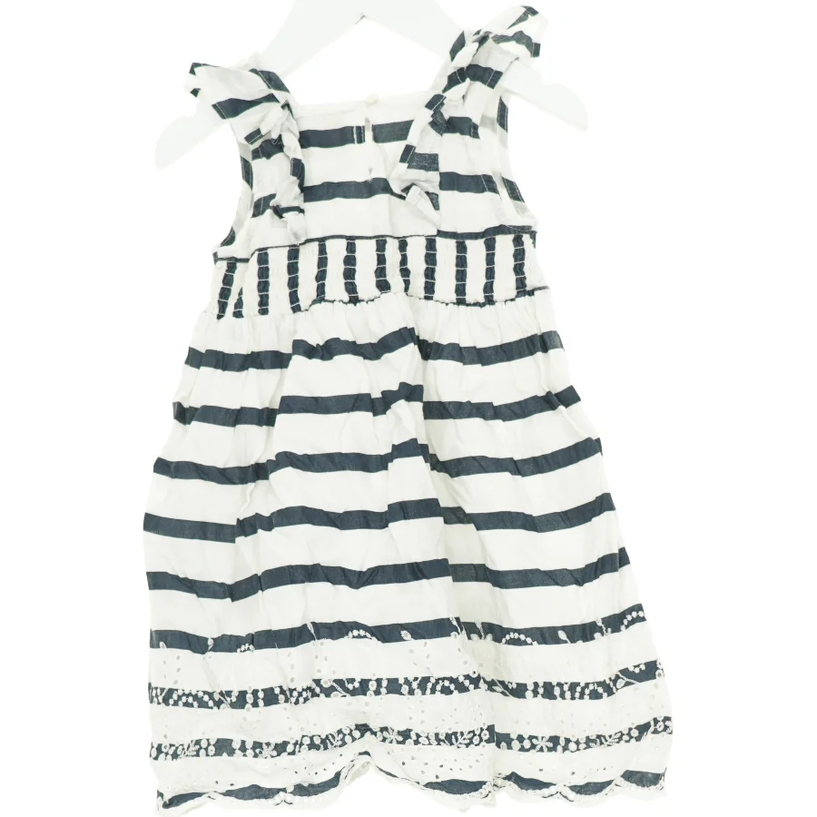 Kjole fra Creamie (str. 86 cm)