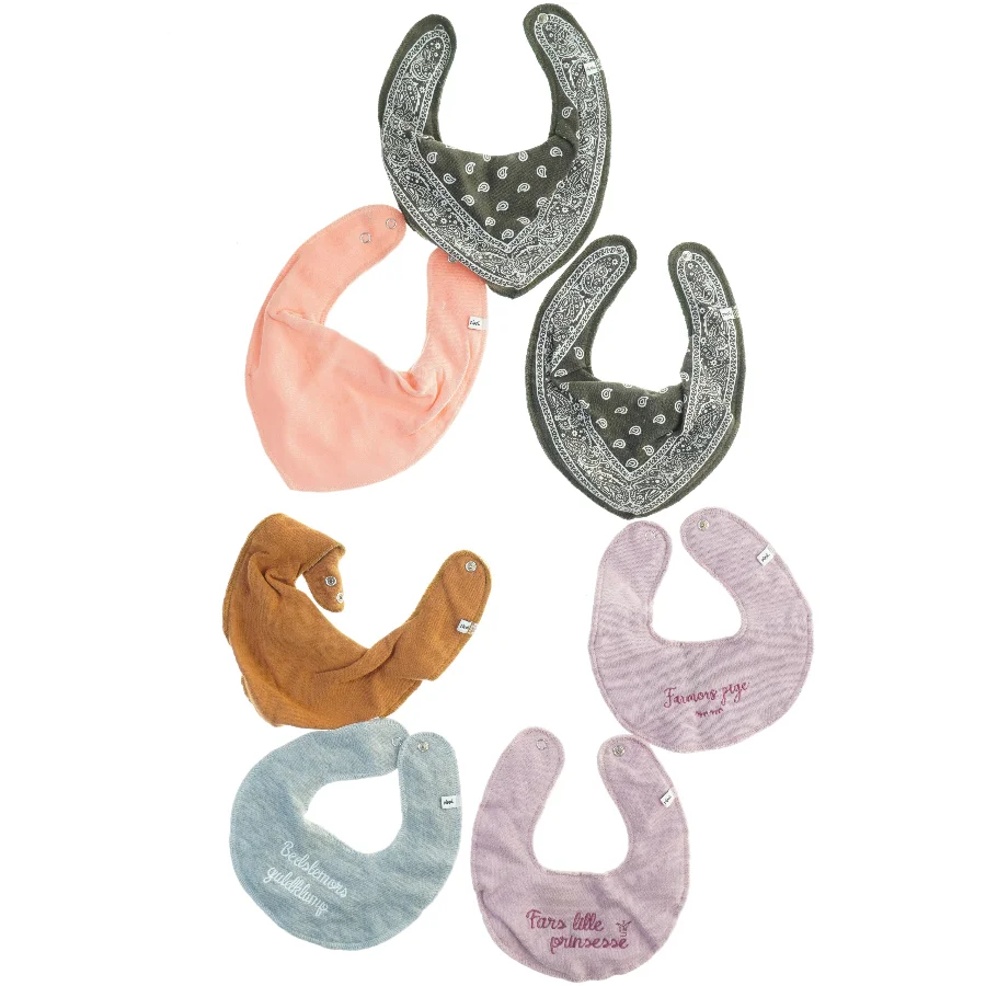 Babyhagesmække i forskellige farver (str. 20 cm)