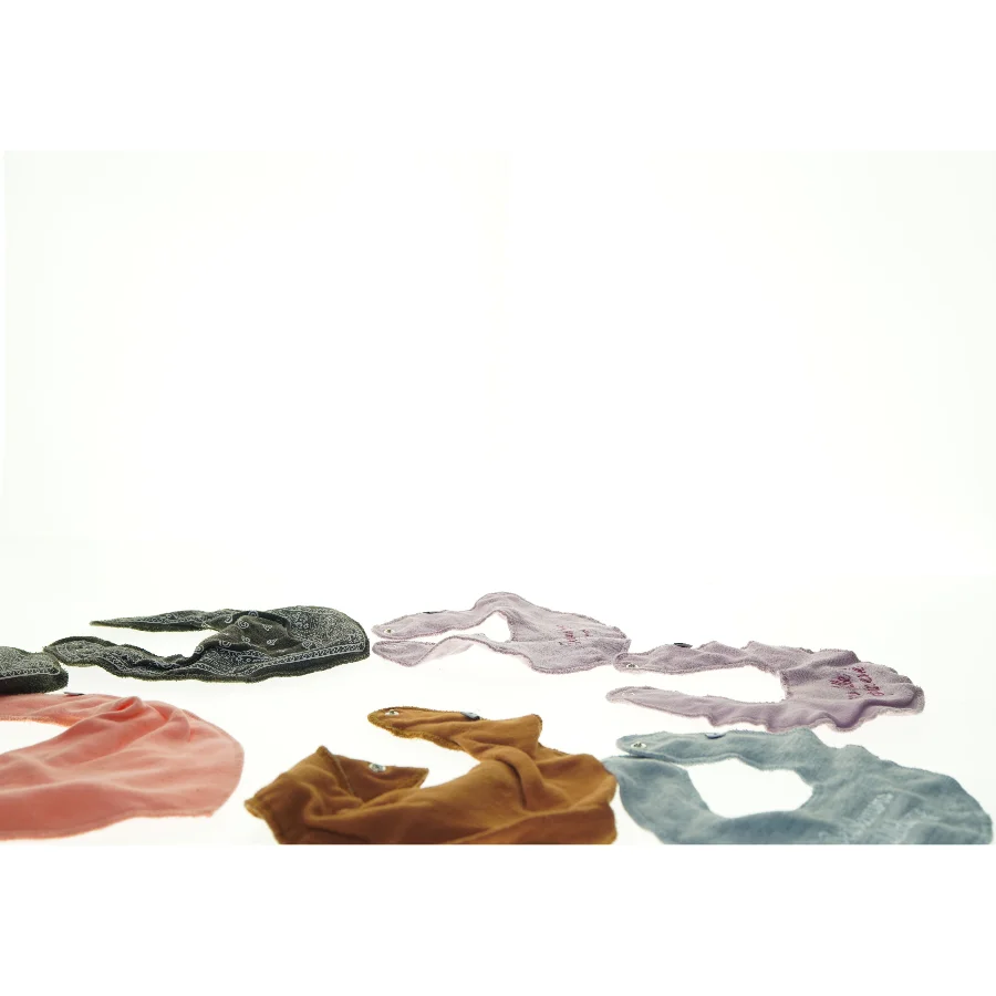 Babyhagesmække i forskellige farver (str. 20 cm)