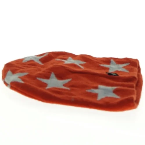 Rød hue med stjerneprint fra Molo (str. En til 2)