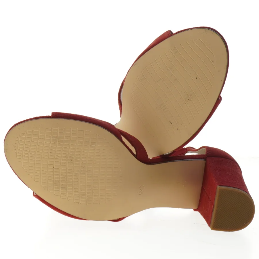 Røde sandaler (str. 39 ) fra Pier One