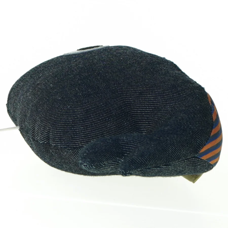 Bamsepude formet som hval fra Ferm Living (str. 16 x 11 cm)