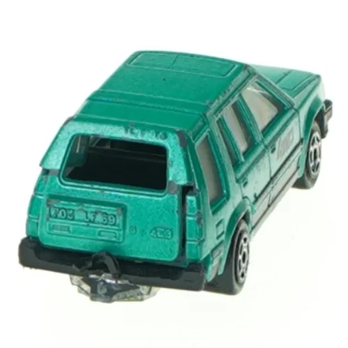 Legetøjsbil fra Toyota (str. 8 x 3 cm)
