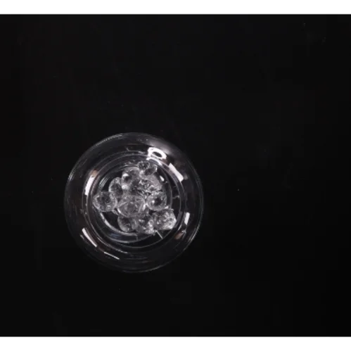 Glas vase med dekotrative glassten (str. 14 x 14 cm)