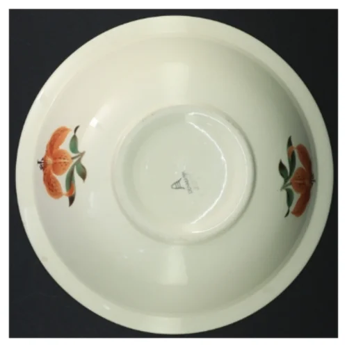 Porcelænsskål med blomstermotiv (str. Ø 24 cm)