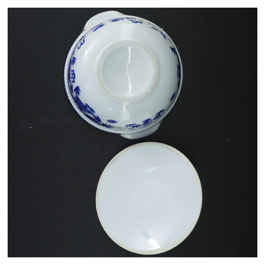 Porcelænsskål med blåt mønster og låg (str. Ø 17 cm)