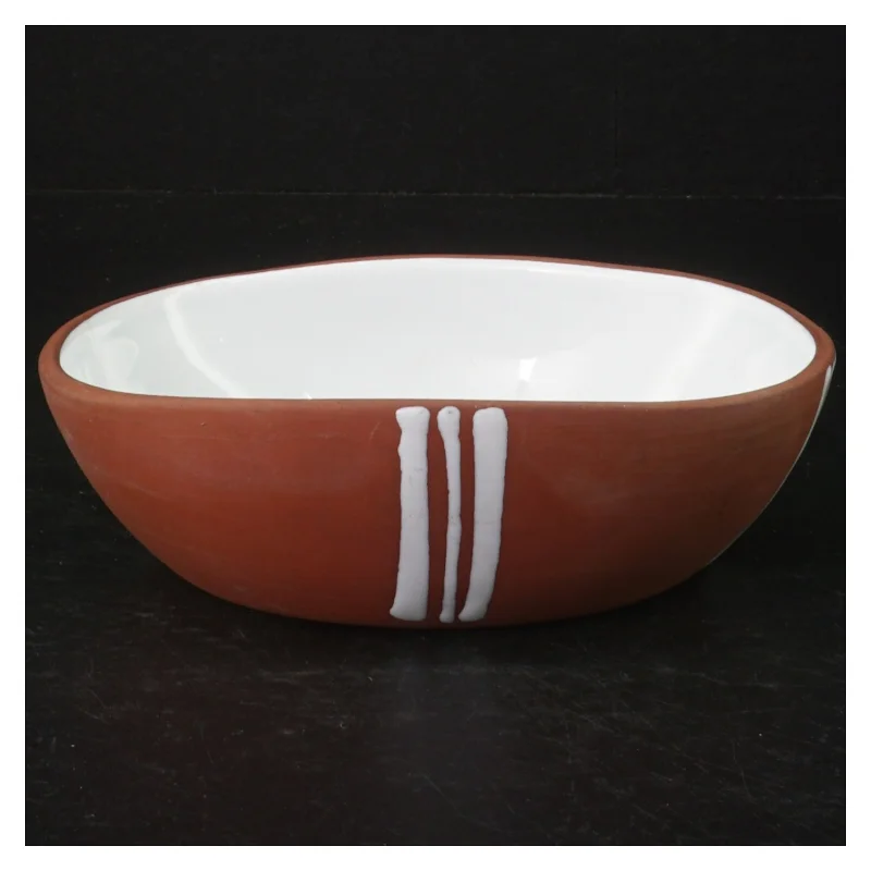 Keramikskål (str. 16 x. 13 cm)